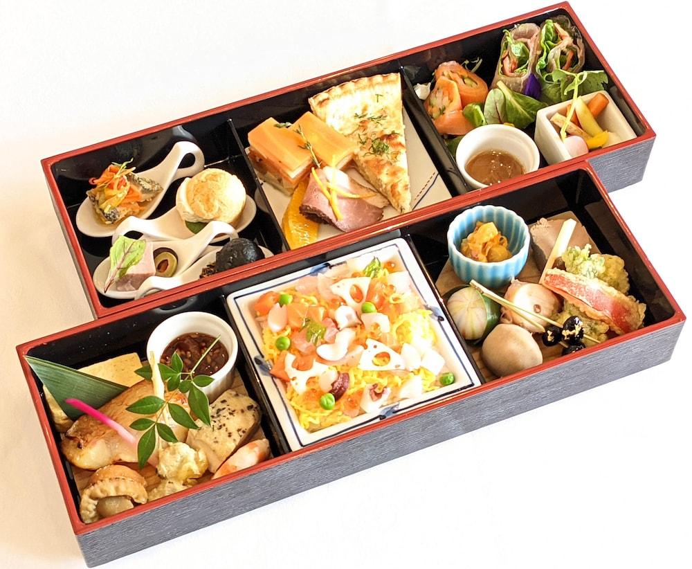 โรงแรมนิดม 3*