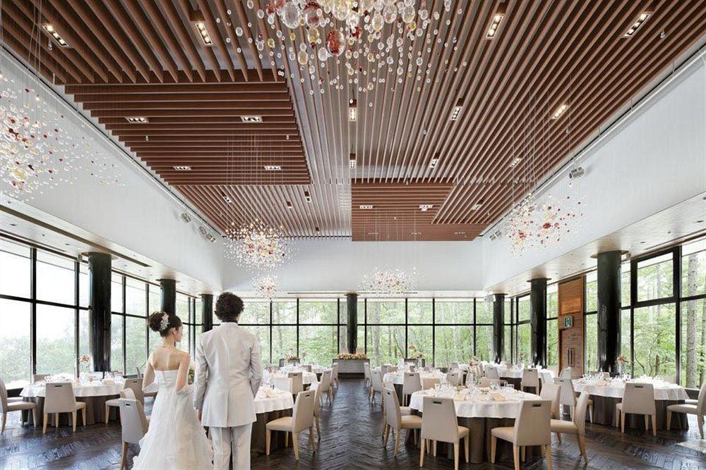 โรงแรมนิดม 3* โทมาโคมาอิ
